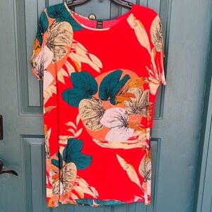 SHEIN Red Floral Short Sleeve Top